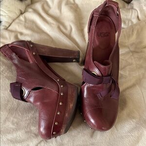 UGG Women's Burgundy Leather Mules